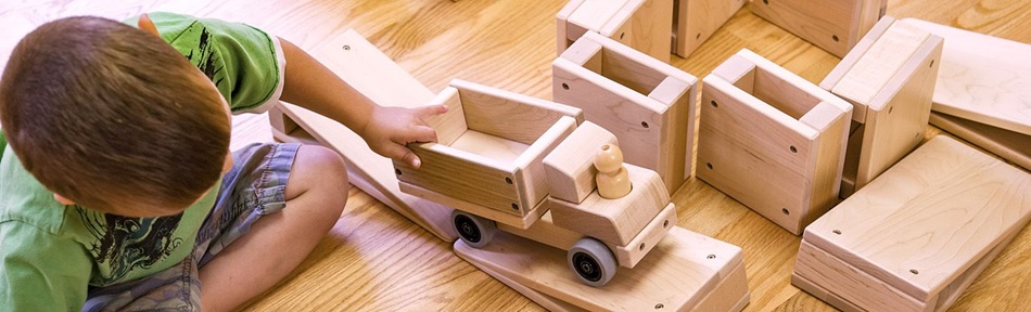 child playing with blocks